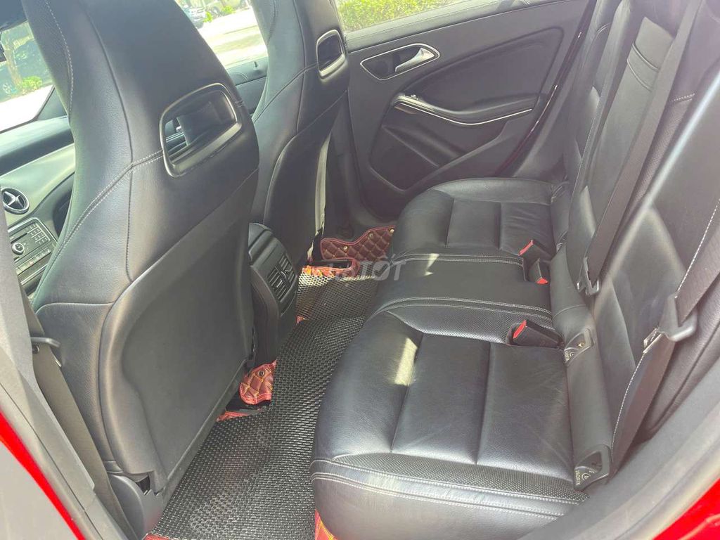 CLA 250 4Matic. Mua bán Ô tô tại Quận Hà Đông Hà Nội được đăng bởi Mr Cường hình 6