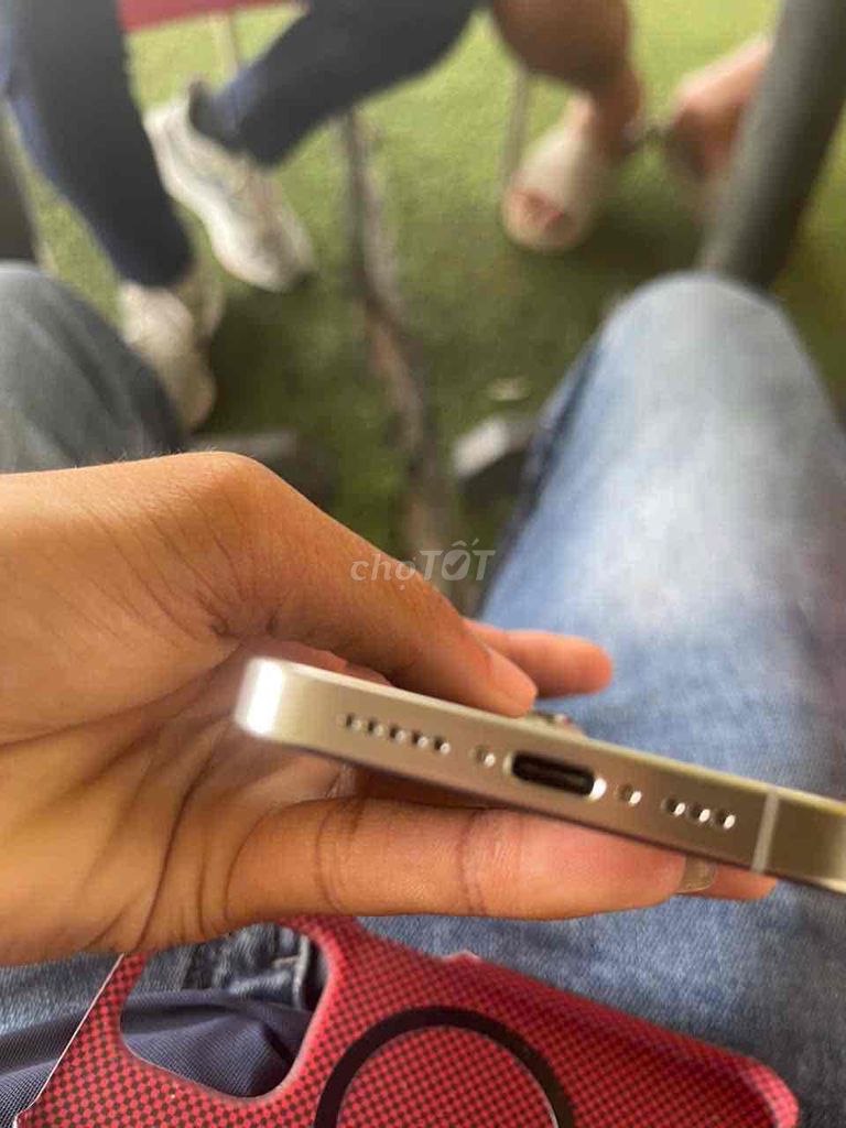 Apple iPhone 15 Pro 128GB Bạc. Mua bán Điện thoại tại Thành phố Trà Vinh Trà Vinh được đăng bởi Hải hình 1