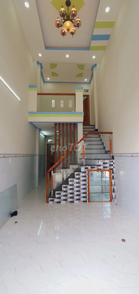 Nhà Lộ Tẻ Đúc Lửng 2PN, DT: 30m2, hẻm 4m ngay Ngã Tư Bà Hom. Giá 1,8tỷ