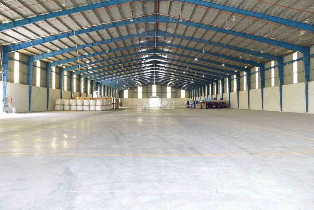 Cho thuê kho xưởng 1100m2 Thuận An, Bình Dương