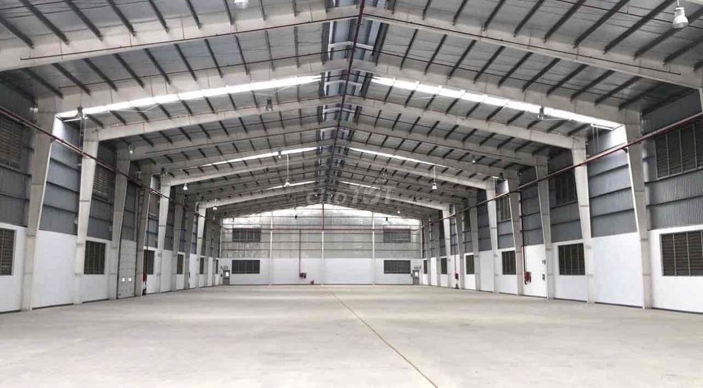 xưởng đẹp 2000M2 PCCC - bình điện đường quách điêu