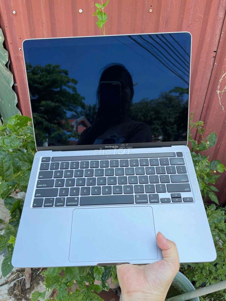 Apple MacBook Pro 2020 i5 13.3 inch 16GB/512GB Xám. Mua bán Laptop tại Thành phố Bắc Ninh Bắc Ninh được đăng bởi Lương Bích Luyên  hình 1