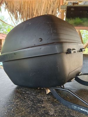 Thùng Givi 27L chính hảng+ ba ga givi hảng đa năng. Mua bán Phụ tùng xe tại Huyện Hàm Tân Bình Thuận được đăng bởi Ngo duy nhan