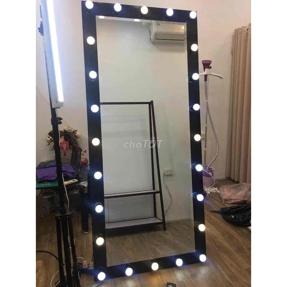 Thanh Lý Gương trang điểm Đèn LED 80x180cm. Mua bán Nội thất, đồ gia dụng khác tại Quận 12 Tp Hồ Chí Minh được đăng bởi NyNy hình 1