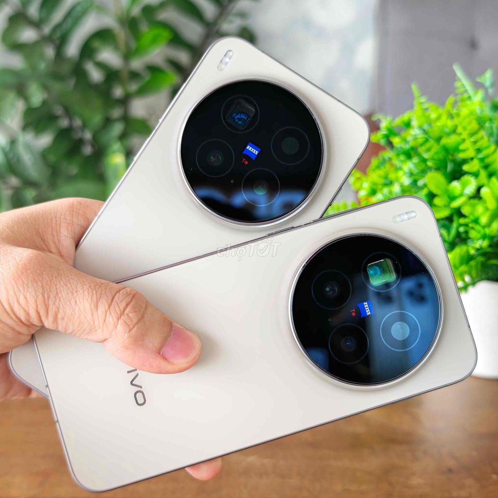 Vivo X300 Pro 16GB/512GB Gold Chính Hãng VN. Mua bán Điện thoại tại Quận Gò Vấp Tp Hồ Chí Minh được đăng bởi StoreUS hình 1
