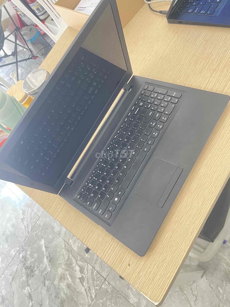 Lenovo Ideapad 80UD i3-6100 15.6 inch 8GB SSD 500G. Mua bán Laptop tại Quận Gò Vấp Tp Hồ Chí Minh được đăng bởi Thanh Lý Ve Chai Đồ Cũ hình 1