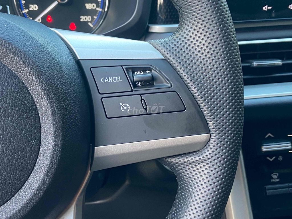 Mitsubishi Xpander Cross 2022 - 42600 km. Mua bán Ô tô tại Thành phố Thủ Đức Tp Hồ Chí Minh được đăng bởi Quang  hình 11