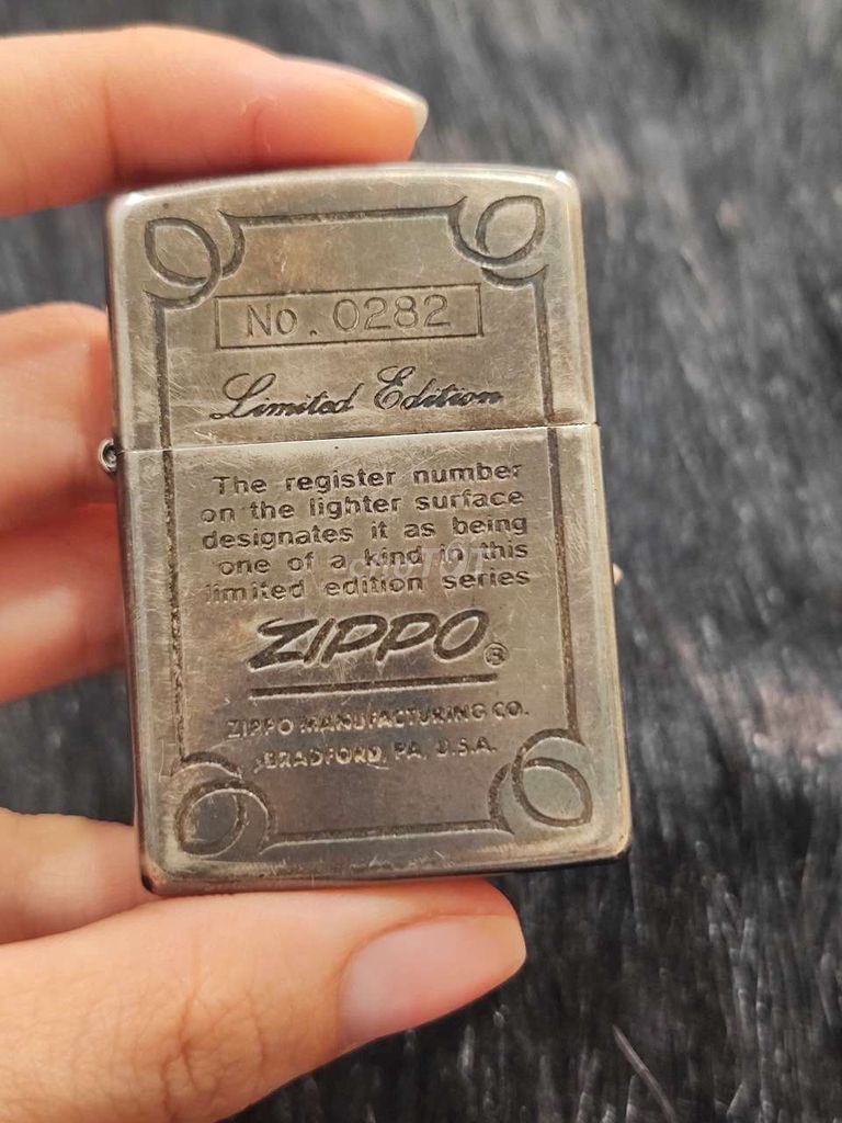 Zippo 1995  mạ bạc