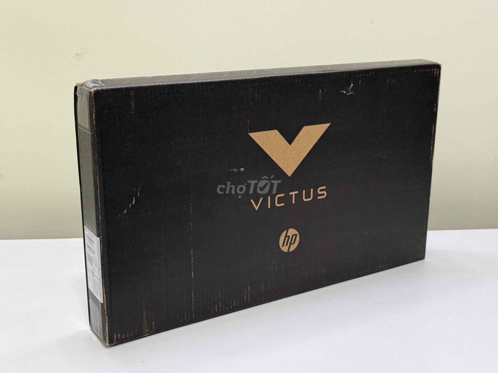 HP Victus 16 2024 R7 8845HS RTX 4070 8GB NewSeal