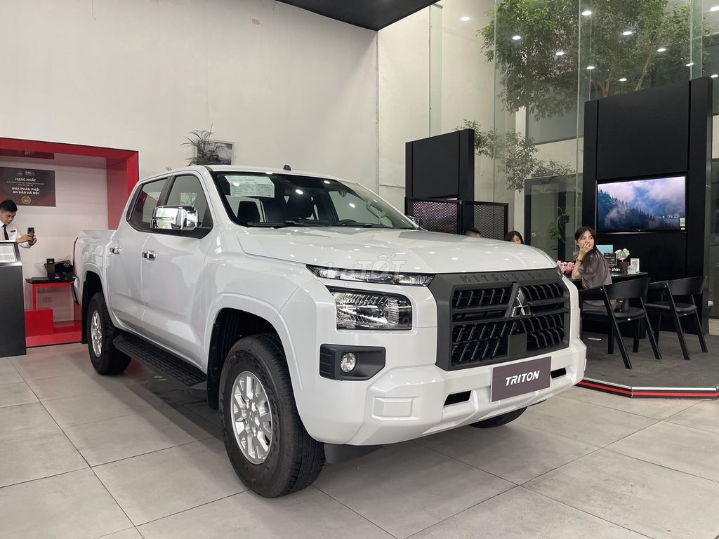 Mitsubishi Triton - Giảm 100% thuế trước bạ. Mua bán Ô tô tại Quận Long Biên Hà Nội được đăng bởi Mitsubishi Long Biên hình 1