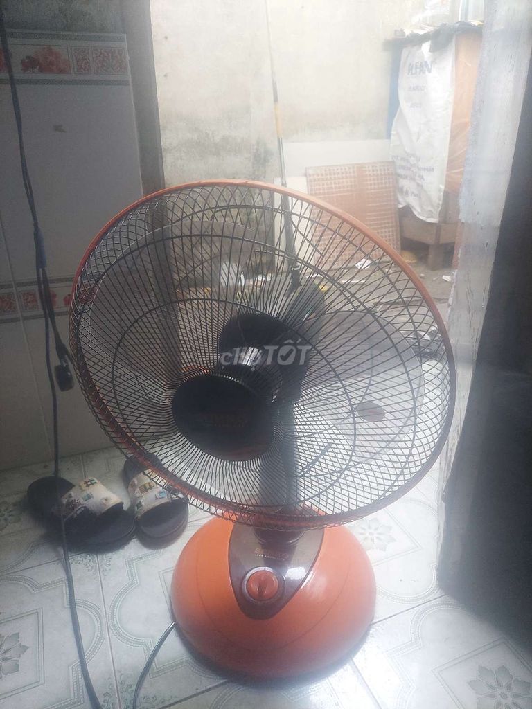 Quạt điện SENKO B1612 Cam Đã sử dụng. Mua bán Quạt tại Thành phố Thuận An Bình Dương được đăng bởi Nguyễn Giỏi hình 1