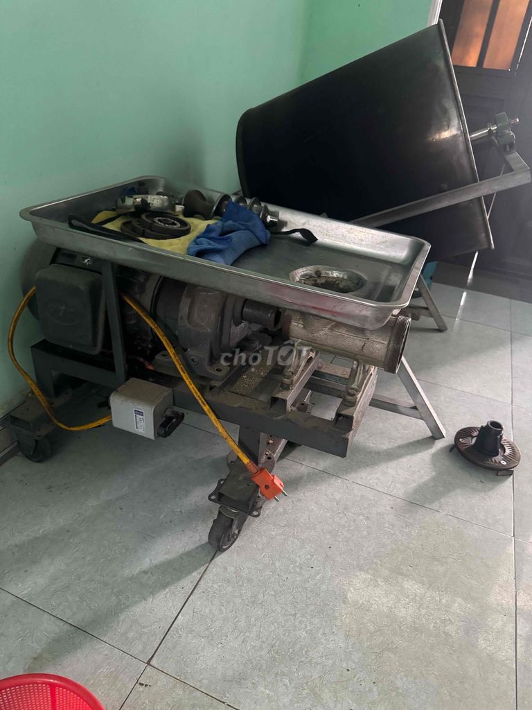 Máy làm cám chim. Mua bán Phụ kiện, Thức ăn, Dịch vụ tại Quận Liên Chiểu Đà Nẵng được đăng bởi abc hình 1