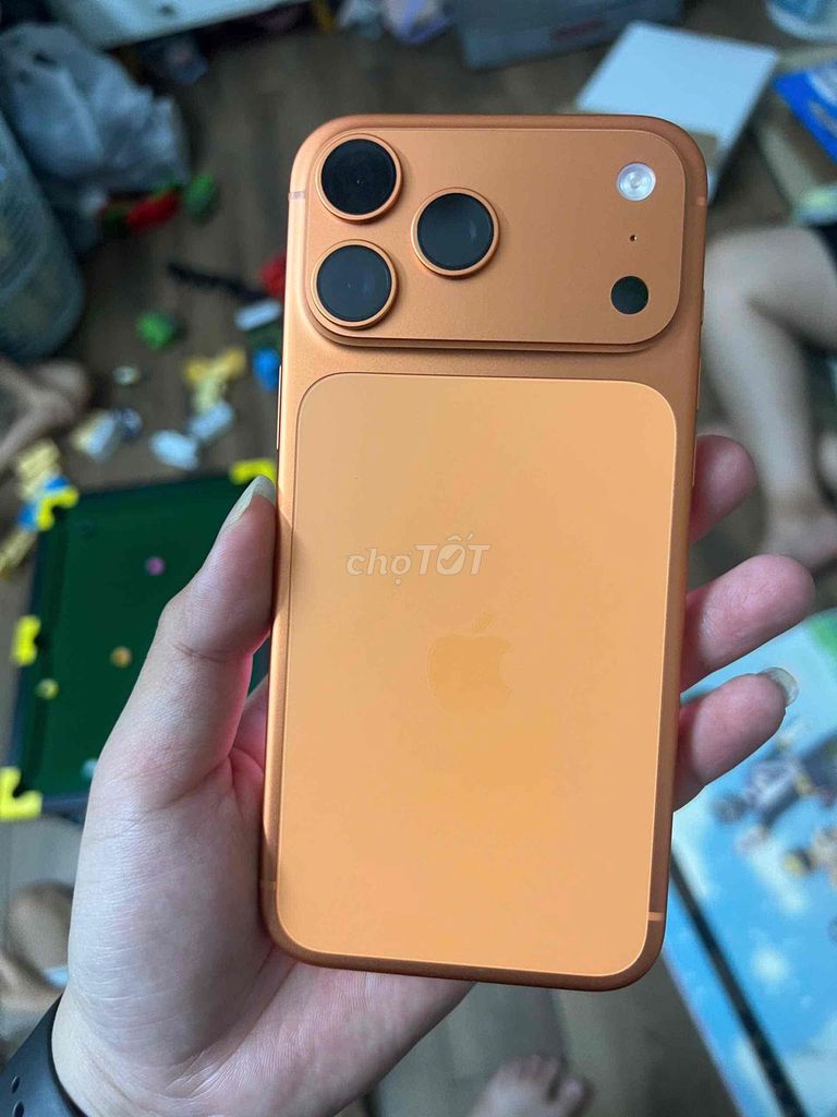 iPhone 17Promax256GB Cam ActiveOn sạc 1 lần 2/2027. Mua bán Điện thoại tại Quận Đống Đa Hà Nội được đăng bởi Quý Hoàng hình 1