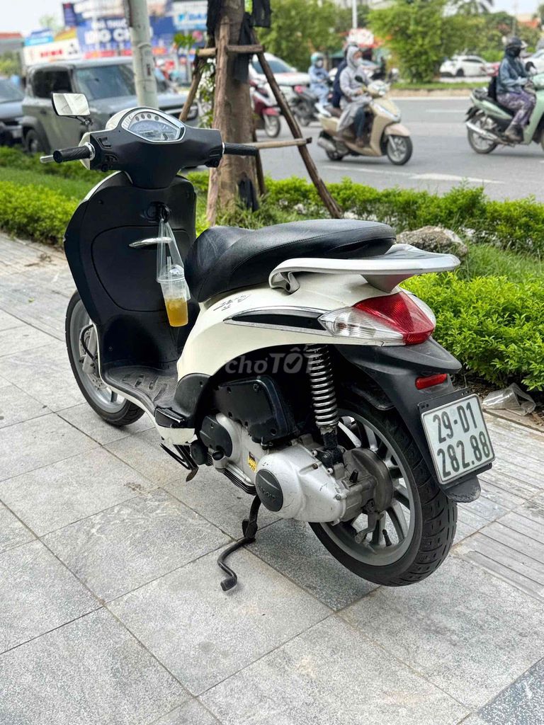 PIAGIO LIBERTY xe chính chủ muốn bán. Mua bán Xe máy tại Quận Nam Từ Liêm Hà Nội được đăng bởi VÂN ANH hình 2