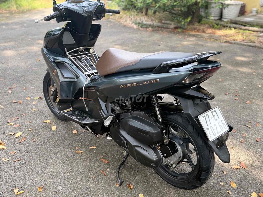 BÁN AB 150ABS CHÍNH CHỦ CÔNG CHỨNG. Mua bán Xe máy tại Thành phố Thủ Đức Tp Hồ Chí Minh được đăng bởi XE MÁY ANH hình 5