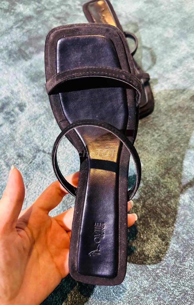 Dép cao gót size 38