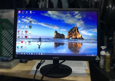 Màn hình 20 in AOC sáng đẹp như hình giá 600k. Mua bán Phụ kiện (Màn hình, Chuột...) tại Quận 3 Tp Hồ Chí Minh được đăng bởi Anh Dũng