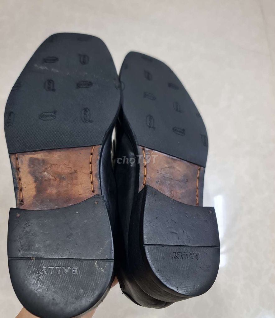 Giầy Bally sz 42 chất xịn .. Mua bán Giày dép tại Quận Gò Vấp Tp Hồ Chí Minh được đăng bởi Anh Ba  Hàng hiệu tuyển Chuyên bán Online uy tín hình 4