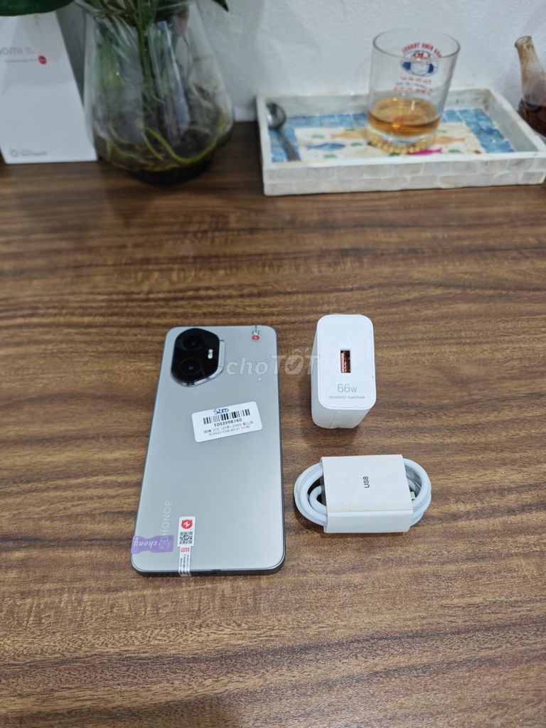 Honor 300 5G 12/256 Xám sạc 66w có ship COD. Mua bán Điện thoại tại Quận Hoàng Mai Hà Nội được đăng bởi Trần Ngọc Hiếu hình 1