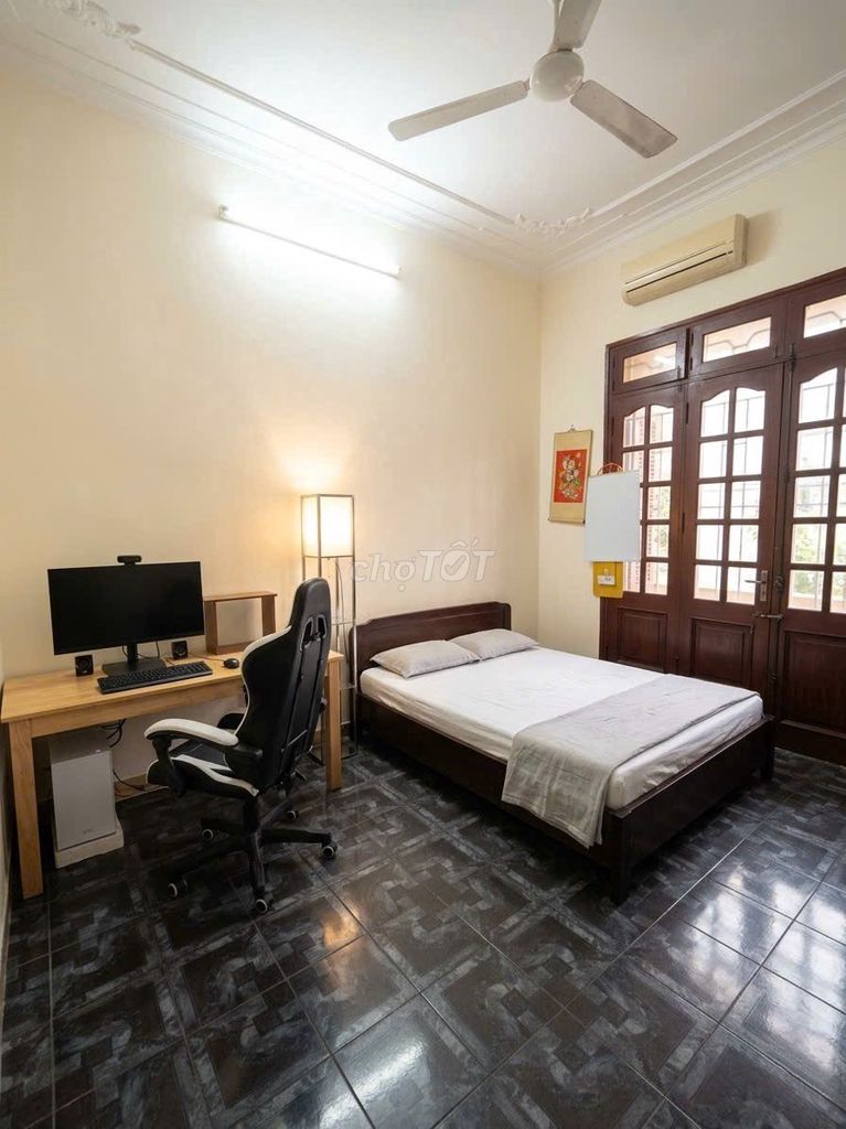 CHO THUÊ NGUYÊN TẦNG 1 - 62M - 1 P.Ngủ 1 P.Ăn - 1 P.Tắm - Đội Nhân