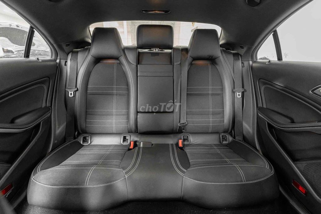Mercedes CLA_200 model 2016 trắng nt đen rất đẹp 🎯. Mua bán Ô tô tại Quận 7 Tp Hồ Chí Minh được đăng bởi Dương Phương hình 9