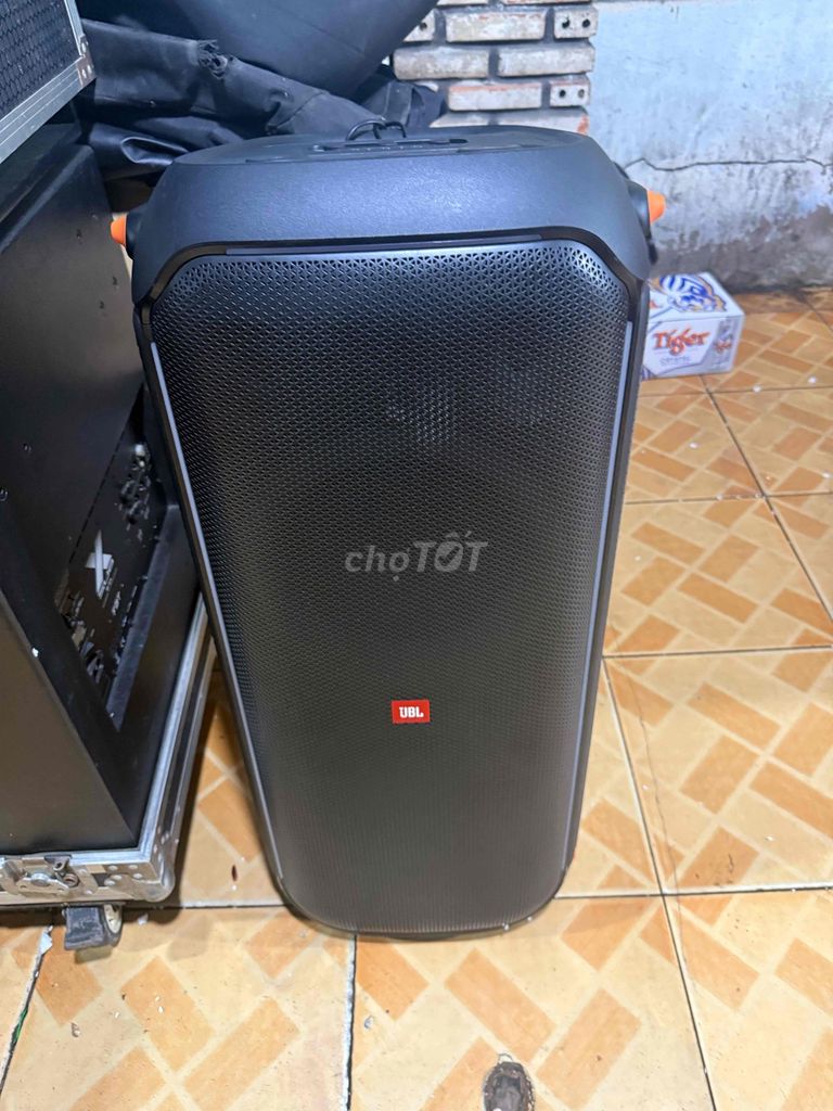 Loa kéo JBL PartyBox 710 Đen. Mua bán Tivi, Âm thanh tại Thành phố Thủ Đức Tp Hồ Chí Minh được đăng bởi Ngọc hình 1