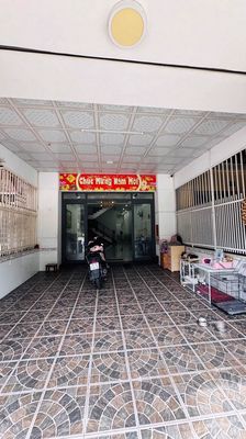 Bán nhà 5x23m, 1 trệt 3 lầu, hoàn công, nội thất, MP2, Bến Cát