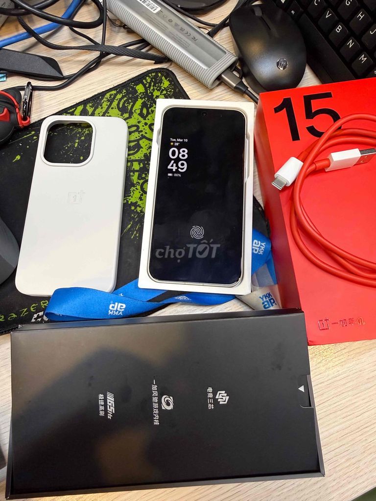 OnePlus 15 256GB Trắng Đã dùng. Mua bán Điện thoại tại Quận 3 Tp Hồ Chí Minh được đăng bởi Dinh Pham hình 1