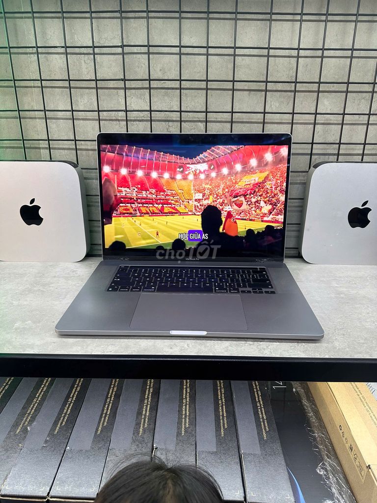 Apple MacBook Pro i7 16 inch 16GB/512GB. Mua bán Laptop tại Thành phố Lạng Sơn Lạng Sơn được đăng bởi Trinh Tuan hình 1