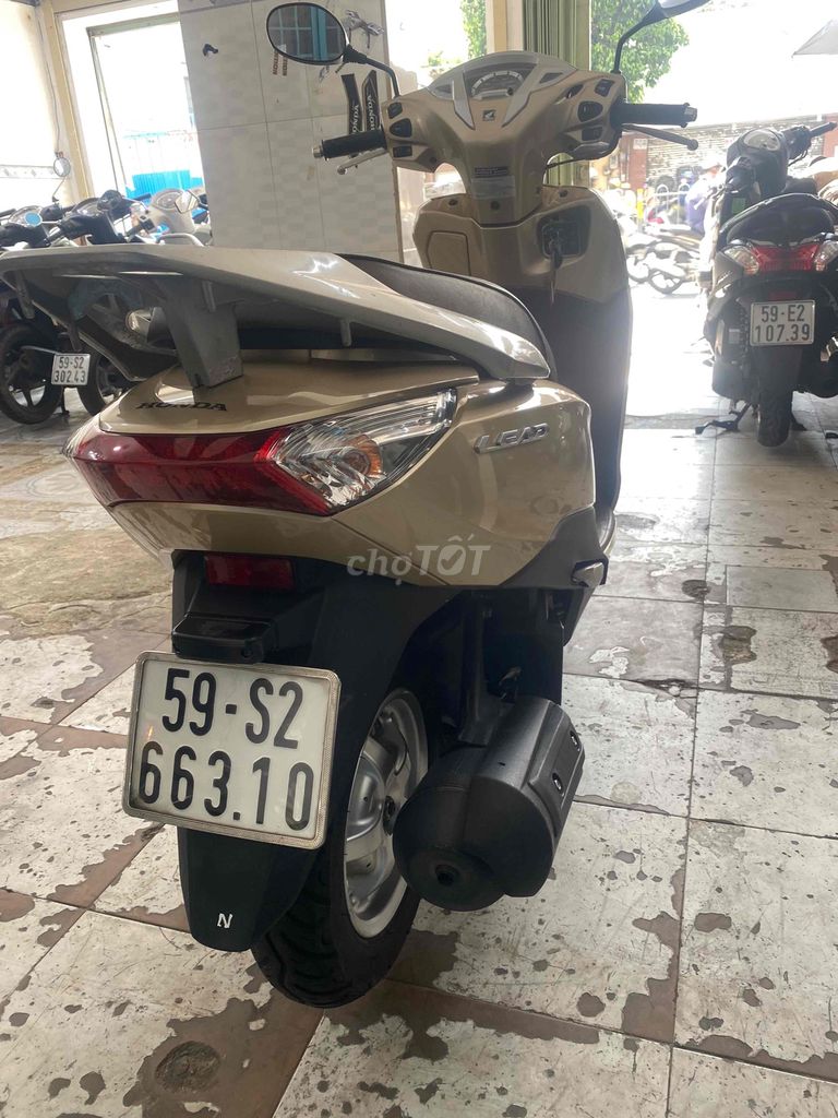 lead 2017 bstp 9chủ còn đủ phụ kiện. Mua bán Xe máy tại Quận Phú Nhuận Tp Hồ Chí Minh được đăng bởi Hung Nguyên hình 7