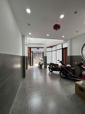 CHDV cao cấp 5 tầng, MT cư xá Phú Lâm B, Q6, khoán 66tr/th. Giảm 2.5ty