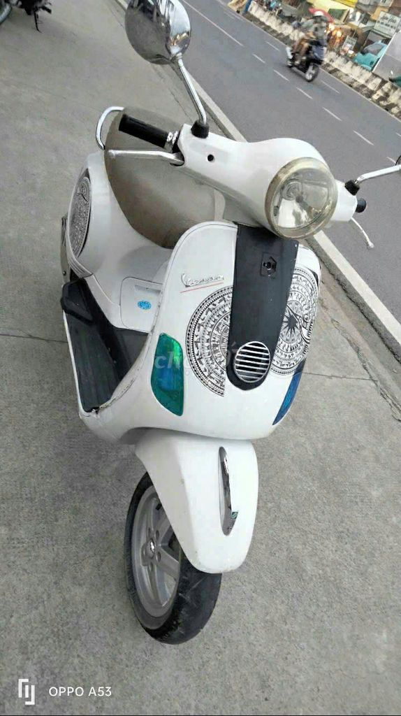 Vespa Fi Nhập Ý Xe Đẹp Máy Zin Êm Bs Thành Phố. Mua bán Xe máy tại Thành phố Dĩ An Bình Dương được đăng bởi Xe Máy Thanh Bình hình 3