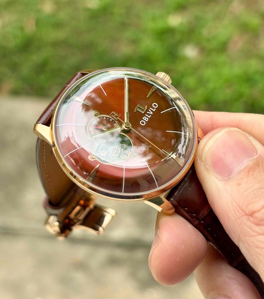 Đồng hồ Oblvlo NW-POWL Nam Đỏ Sapphire 40mm Mới. Mua bán Đồng hồ tại Thị xã Sơn Tây Hà Nội được đăng bởi Nguyễn xuân vị hình 1
