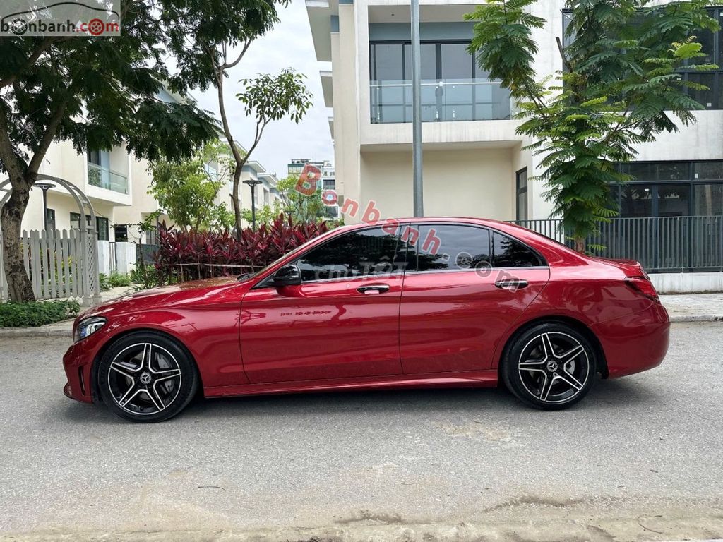Mercedes Benz C300 AMG sx2019. Mua bán Ô tô tại Quận Thanh Xuân Hà Nội được đăng bởi HC Auto hình 3