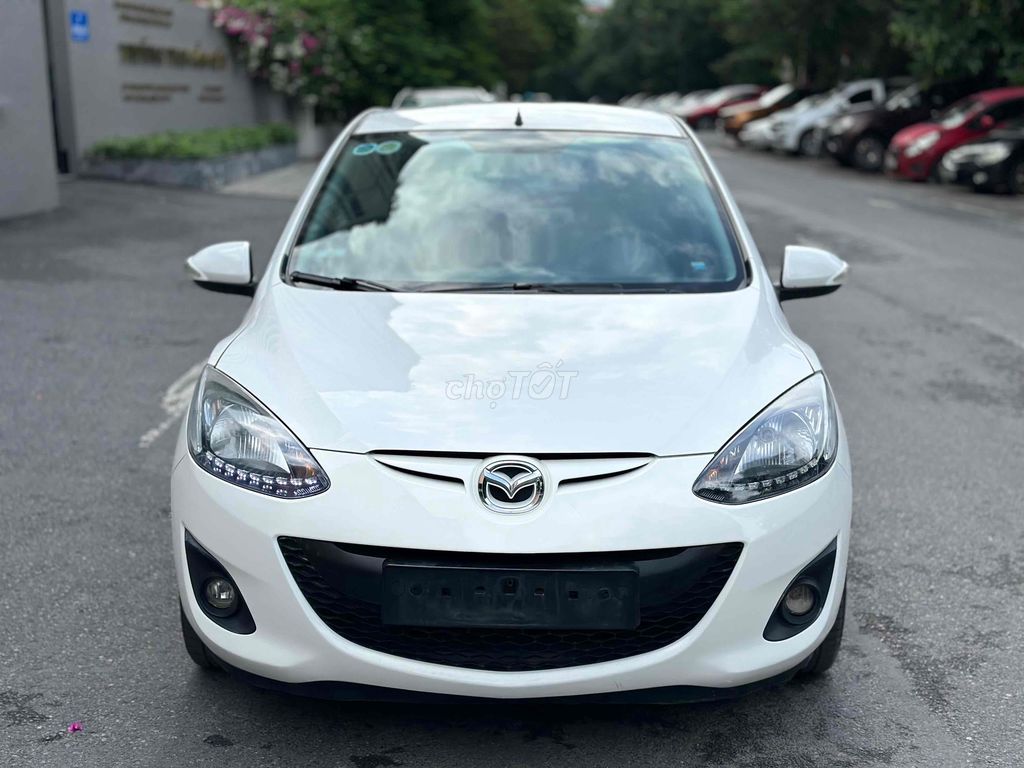 Mazda 2 S 2015 1.5 AT Hatback Trắng Siêu Mới 1 Chủ