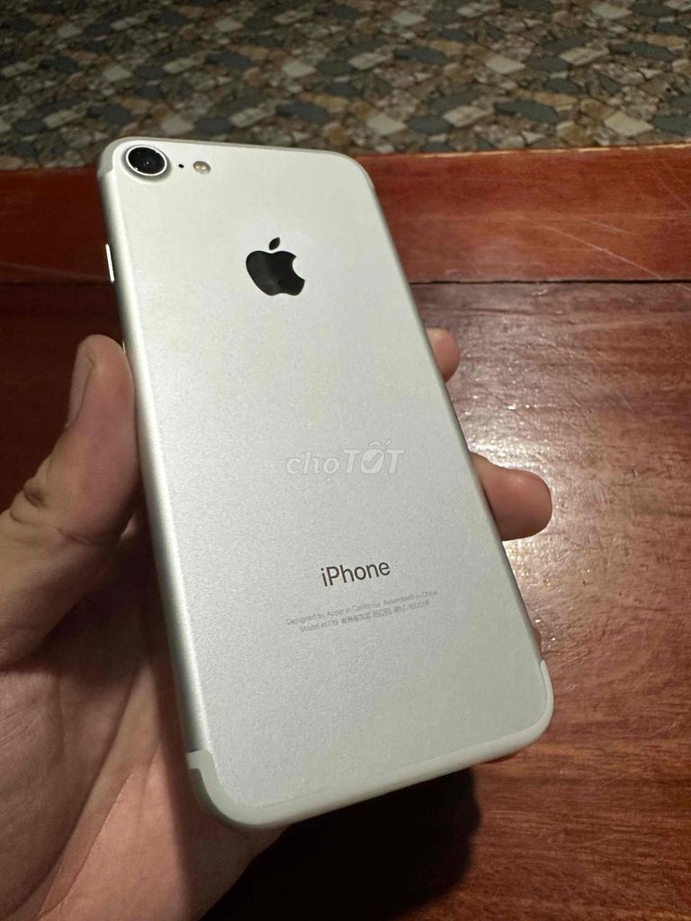 Apple iPhone 7 Bạc 32gb. Mua bán Điện thoại tại Quận Gò Vấp Tp Hồ Chí Minh được đăng bởi Trí hình 1