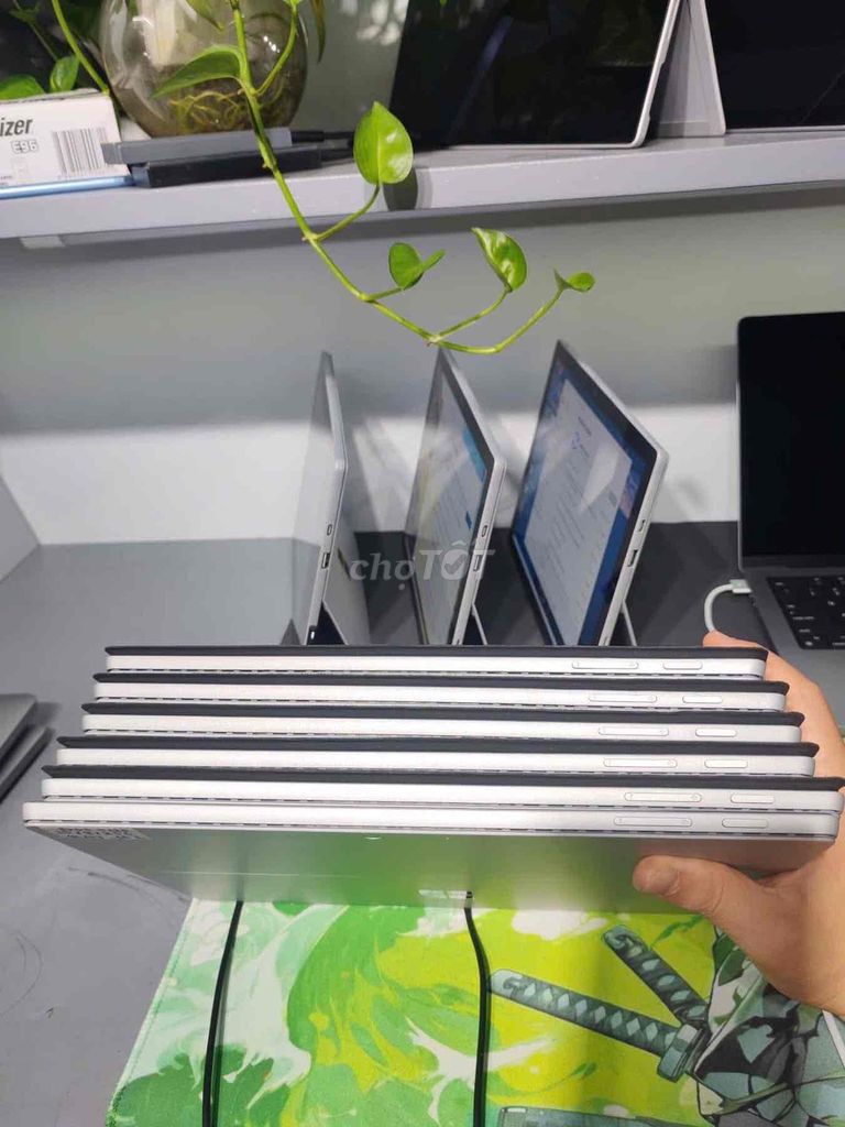Microsoft Surface Pro 7+ LTE Bạc 12.3 inch. Mua bán Máy tính bảng tại Quận Đống Đa Hà Nội được đăng bởi Nguyễn Bình hình 1