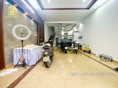 CHO THUÊ NHÀ 193 VĂN CAO - SANG TRỌNG & TIỆN NGHI. Cho thuê nhà ở tại Quận Ngô Quyền Hải Phòng được đăng bởi Nguyễn Hữu Thanh 