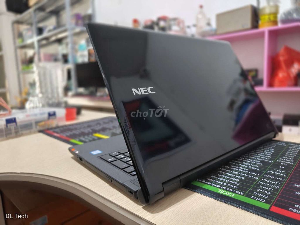 Laptop Nhật i5 gen 6 ram 8 ssd 128 màn 15.6inch