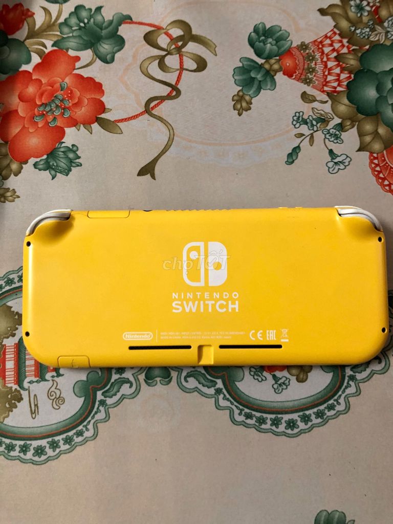 0966161209 - Nintendo switch lite yellow còn bảo hành