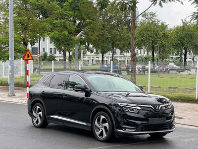 VF8 Eco 2023 Mua Pin Catl giảm 70tr đổi xe xăng. Mua bán Ô tô tại Quận Thanh Xuân Hà Nội được đăng bởi hoang tran minh hình 1