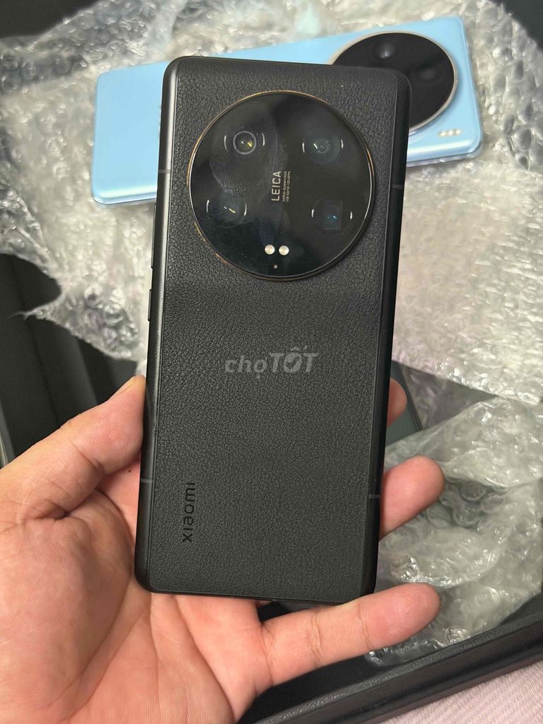 Xiaomi Mi 13 Ultra 512GB Đen. Mua bán Điện thoại tại Quận Nam Từ Liêm Hà Nội được đăng bởi TẠP HÓA ĐIỆN THỌAI TÀU hình 1