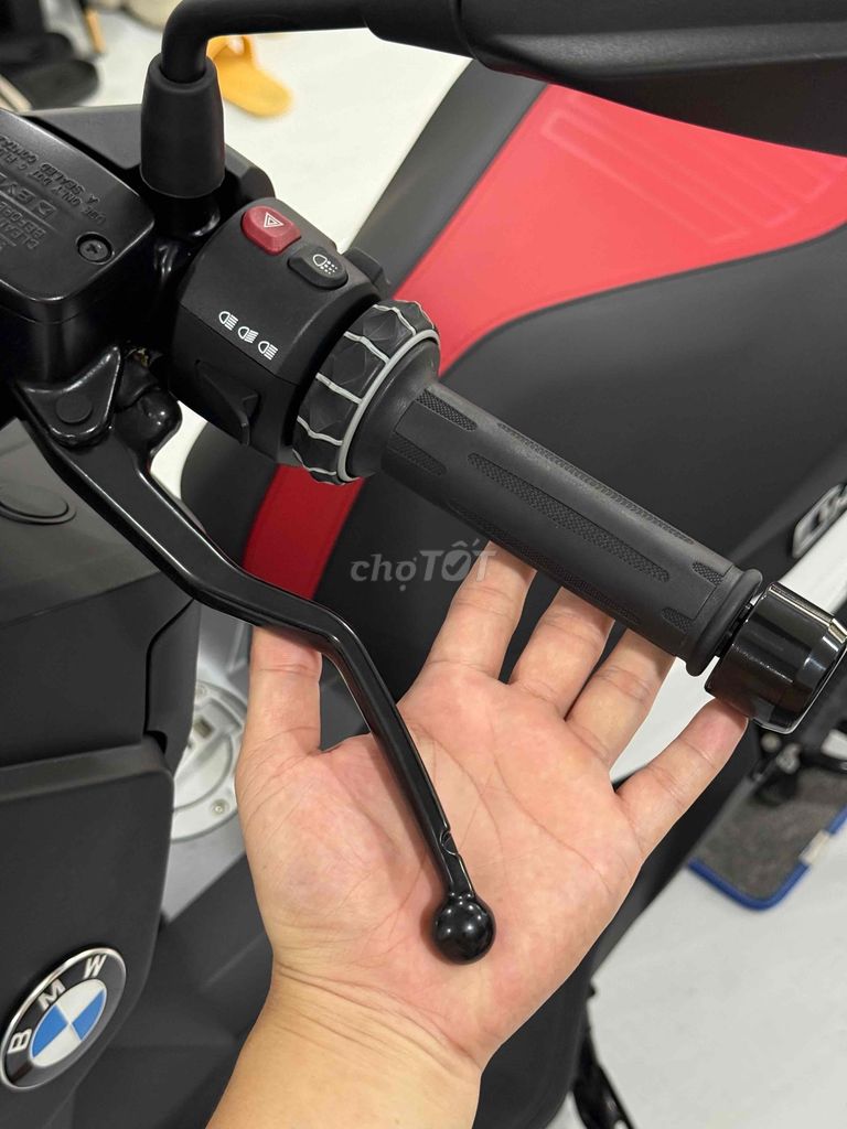 BMW C400X – ĐỜI CUỐI 2022 LƯỚT 1.700 KM. Mua bán Xe máy tại Quận 6 Tp Hồ Chí Minh được đăng bởi Lợi hình 18