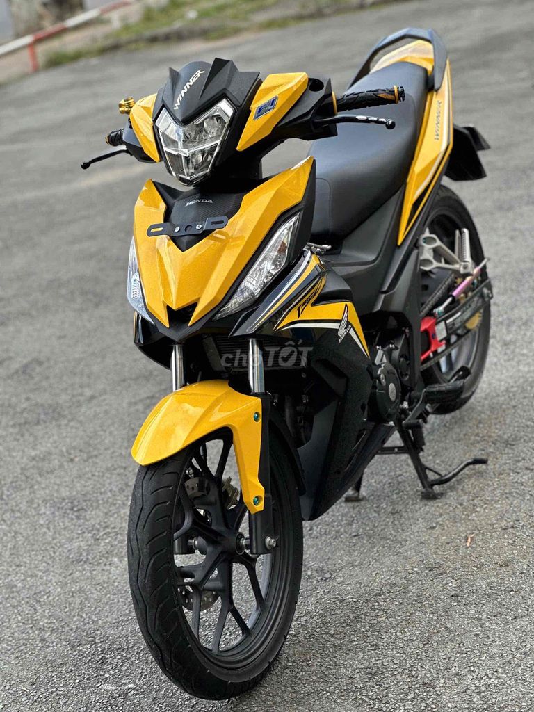 HONDA WINNER V1 odo 17k BSTP CHÍNH CHỦ. Mua bán Xe máy tại Thành phố Thủ Đức Tp Hồ Chí Minh được đăng bởi Xe Máy Nguyễn Phụng hình 1