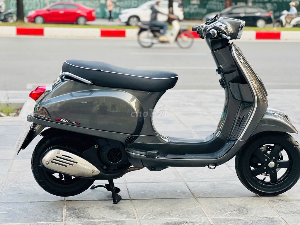 VESPA 125S 125IE  XÁM NGUYÊN CHÍNH CHỦ BIỂN 29. Mua bán Xe máy tại Quận Cầu Giấy Hà Nội được đăng bởi TUẤN MINH hình 5