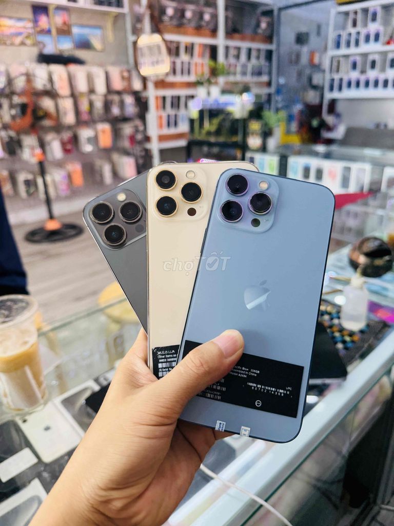 Apple iPhone 13 Pro Max đẹp như mới keng. Mua bán Điện thoại tại Quận Hải Châu Đà Nẵng được đăng bởi Hoàng Táo 273 Nguyễn Hoàng Đà Nẵng hình 1