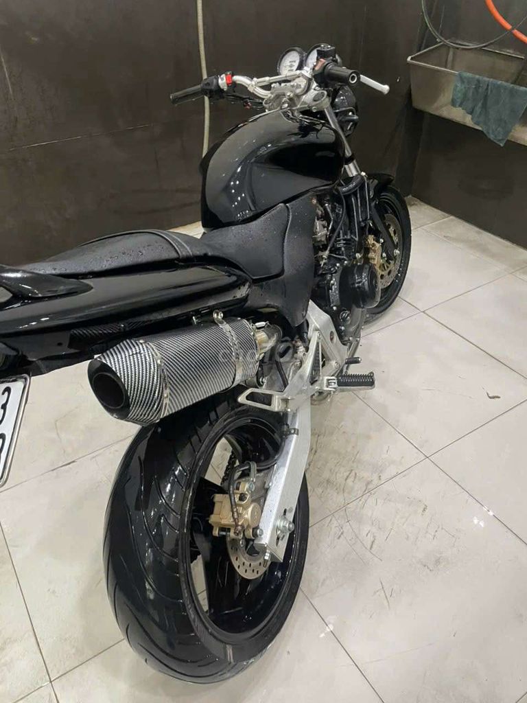 Moto hornet 250 máy mạnh , pô hay. Mua bán Xe máy tại Thị xã Bến Cát Bình Dương được đăng bởi SunPC hình 2