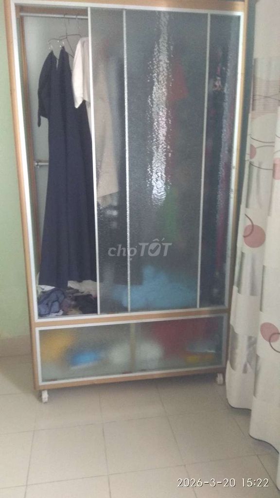 Tủ quần áo nhôm kính 1.9m Đang dùng tốt. Mua bán Tủ, kệ gia đình tại Quận Sơn Trà Đà Nẵng được đăng bởi bacnam hình 1
