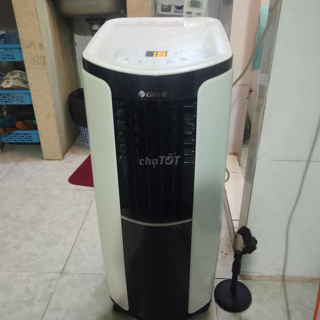 Máy điều hòa di động trắng 1hp mới 90%