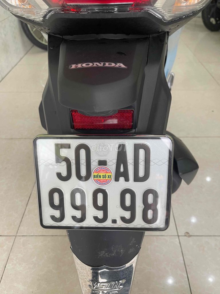 Vision xanh xà cừ smartkey bsđg VIP 50AD-99998. Mua bán Xe máy tại Quận 1 Tp Hồ Chí Minh được đăng bởi Tiến Nguyễn Q1 hình 5